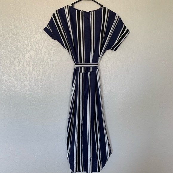 Navy and white striped midi dress - Picture 2 of 5